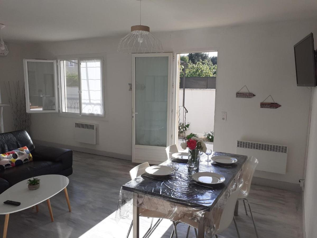 La Maison De Manon, 4-5Personnes, 75M2, Centre Village Avec Piscine Privee 마우세인레알파일즈 외부 사진